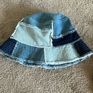 Zara Denim patchwork bucket hat - Size M